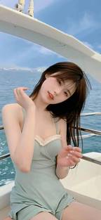 遇见世界海报